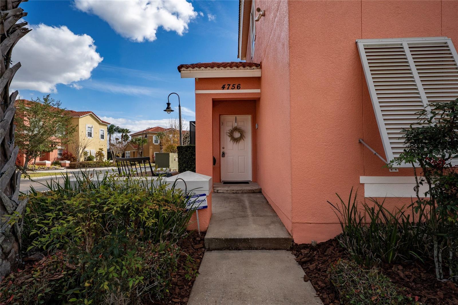 4756 Ormond Beach Way Property Photo 4