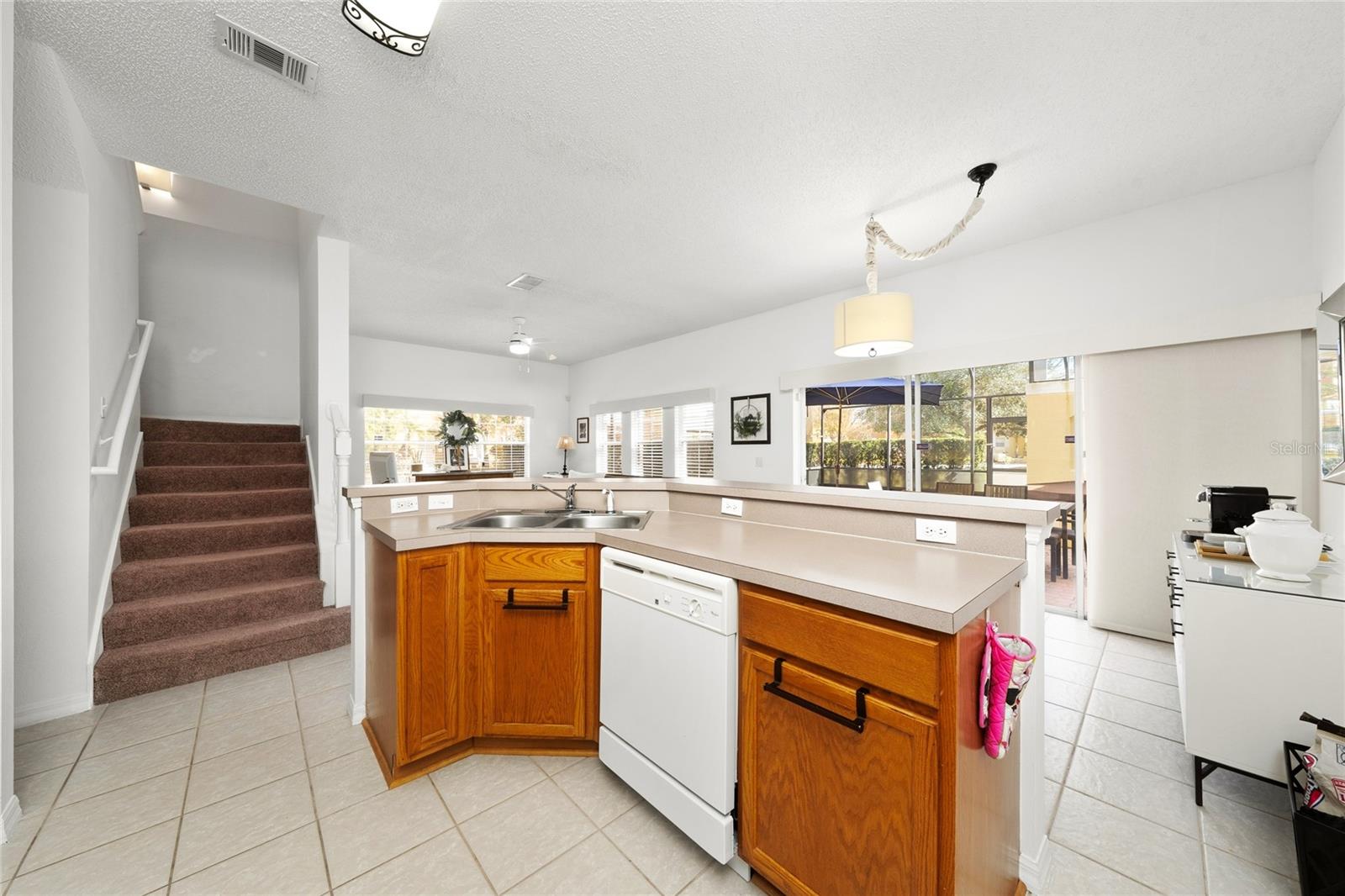 4756 Ormond Beach Way Property Photo 11