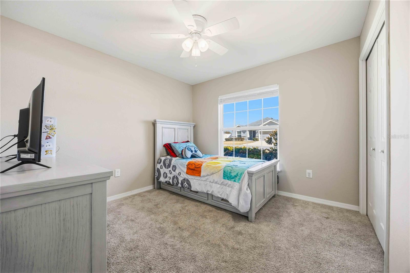 1035 Tropea Ln Property Photo 18
