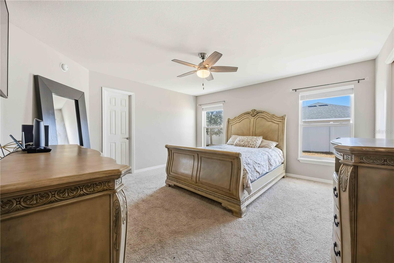 1035 Tropea Ln Property Photo 23