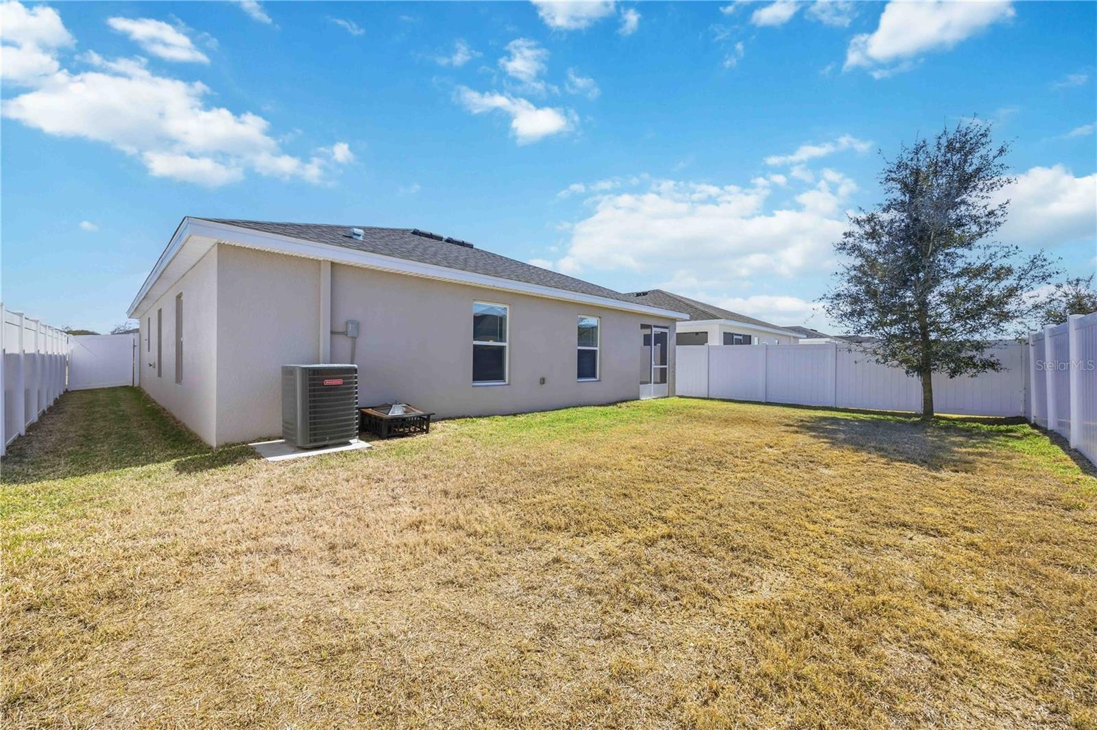 1035 Tropea Ln Property Photo 37