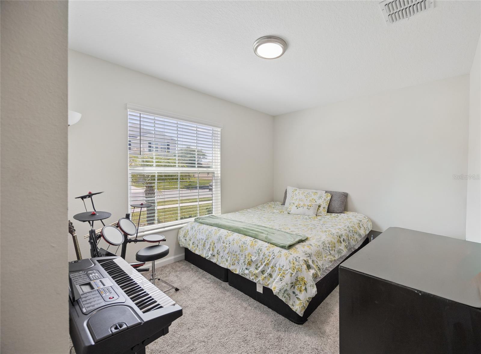 3960 Guernsey Bnd Property Photo 21