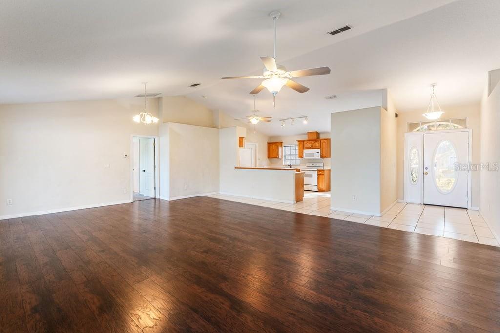 S5142748 Property Photo 7