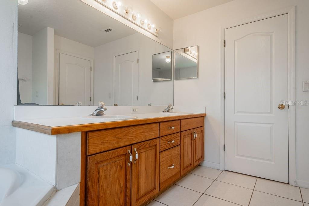 S5142748 Property Photo 16