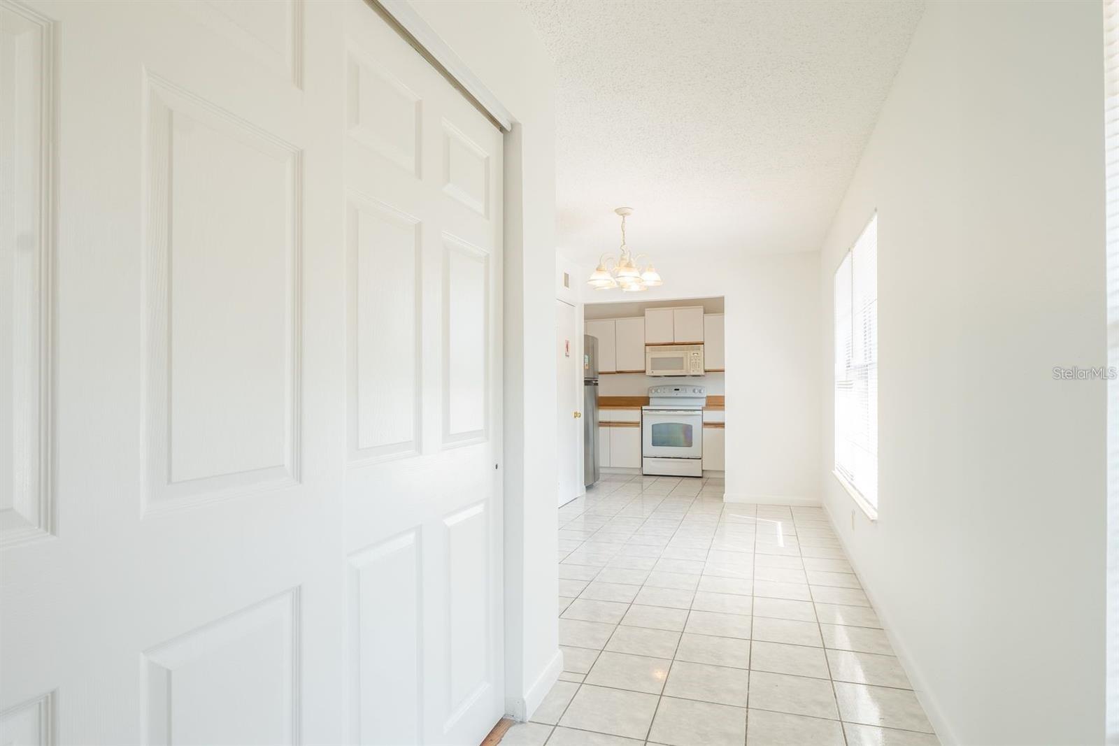 1815 Michigan Ave #c Property Photo 3