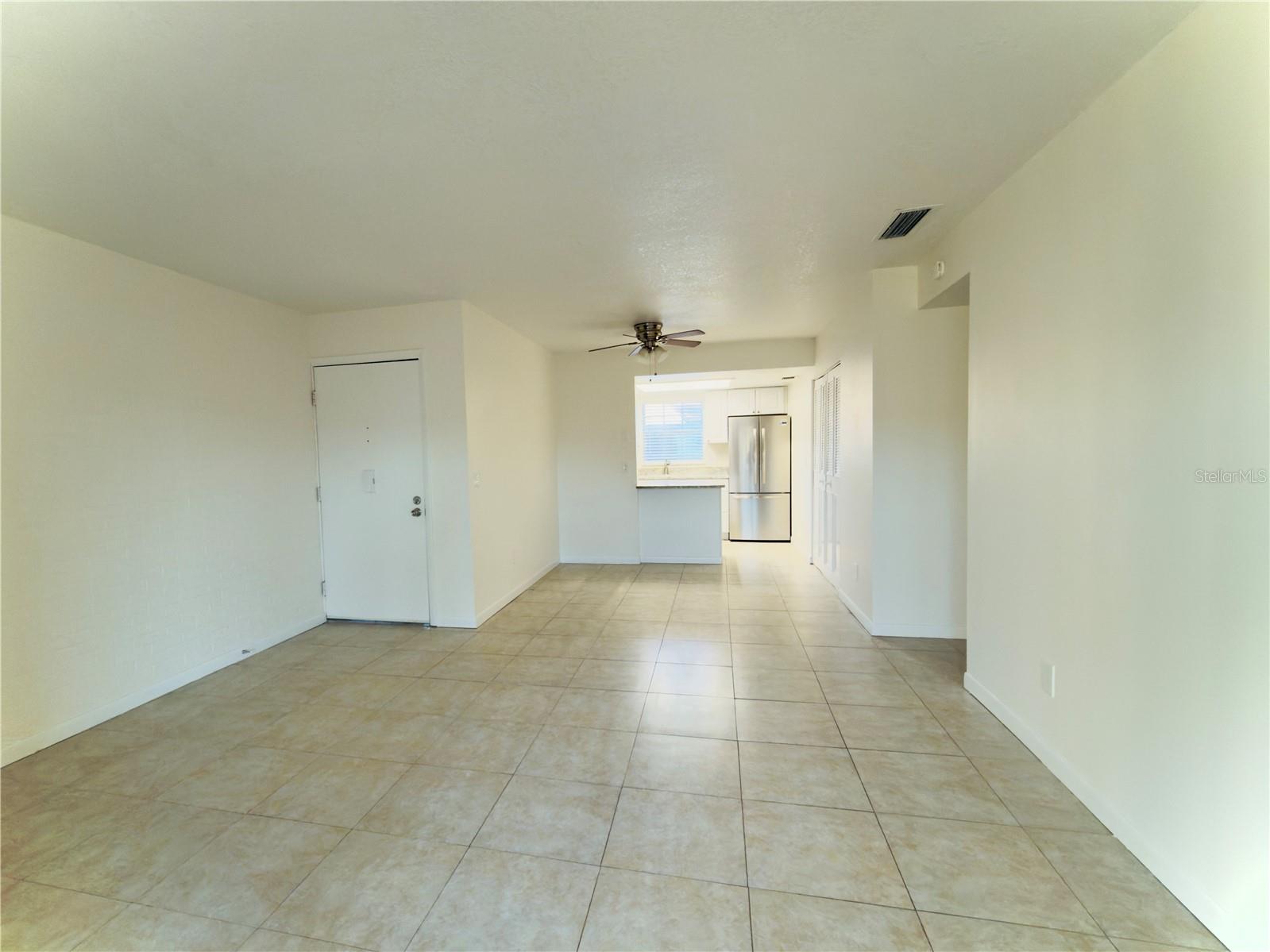 4725 Avon Ct Property Photo 10