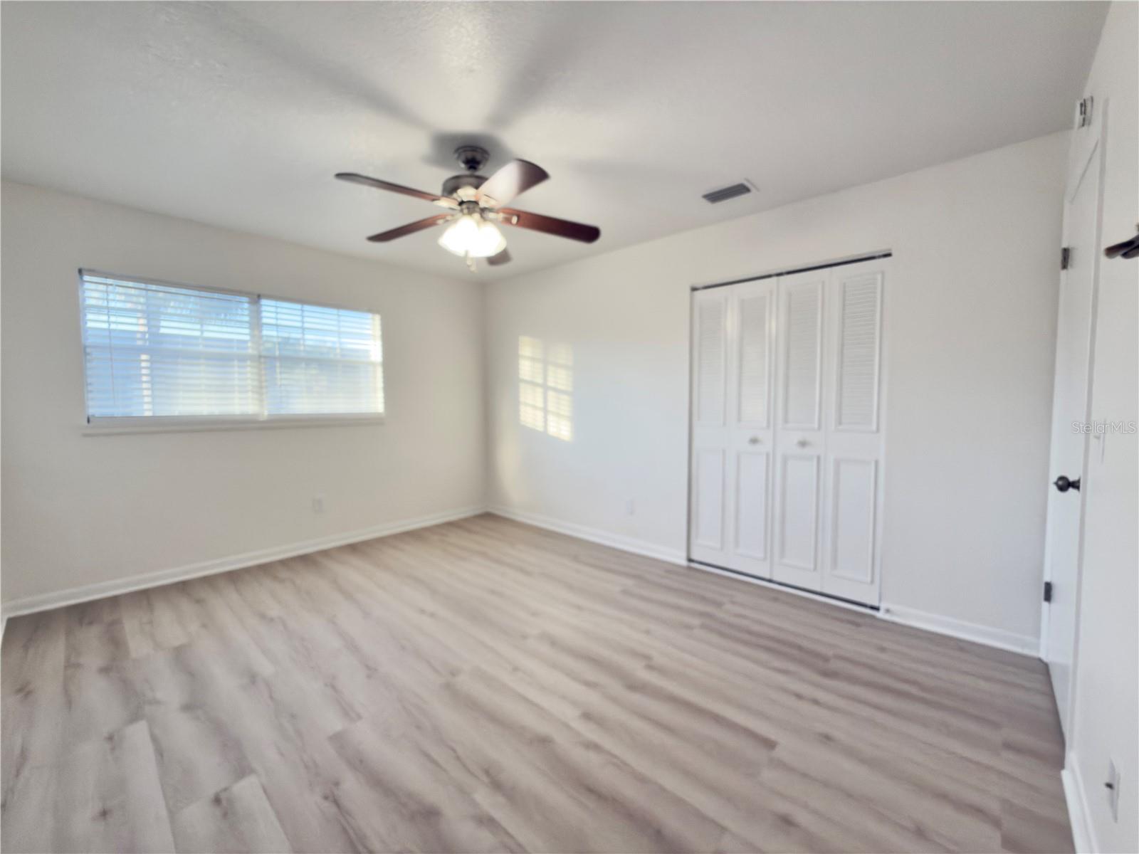 4725 Avon Ct Property Photo 15
