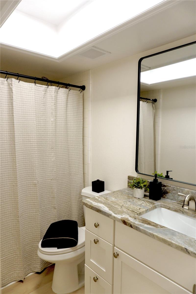 4725 Avon Ct Property Photo 18