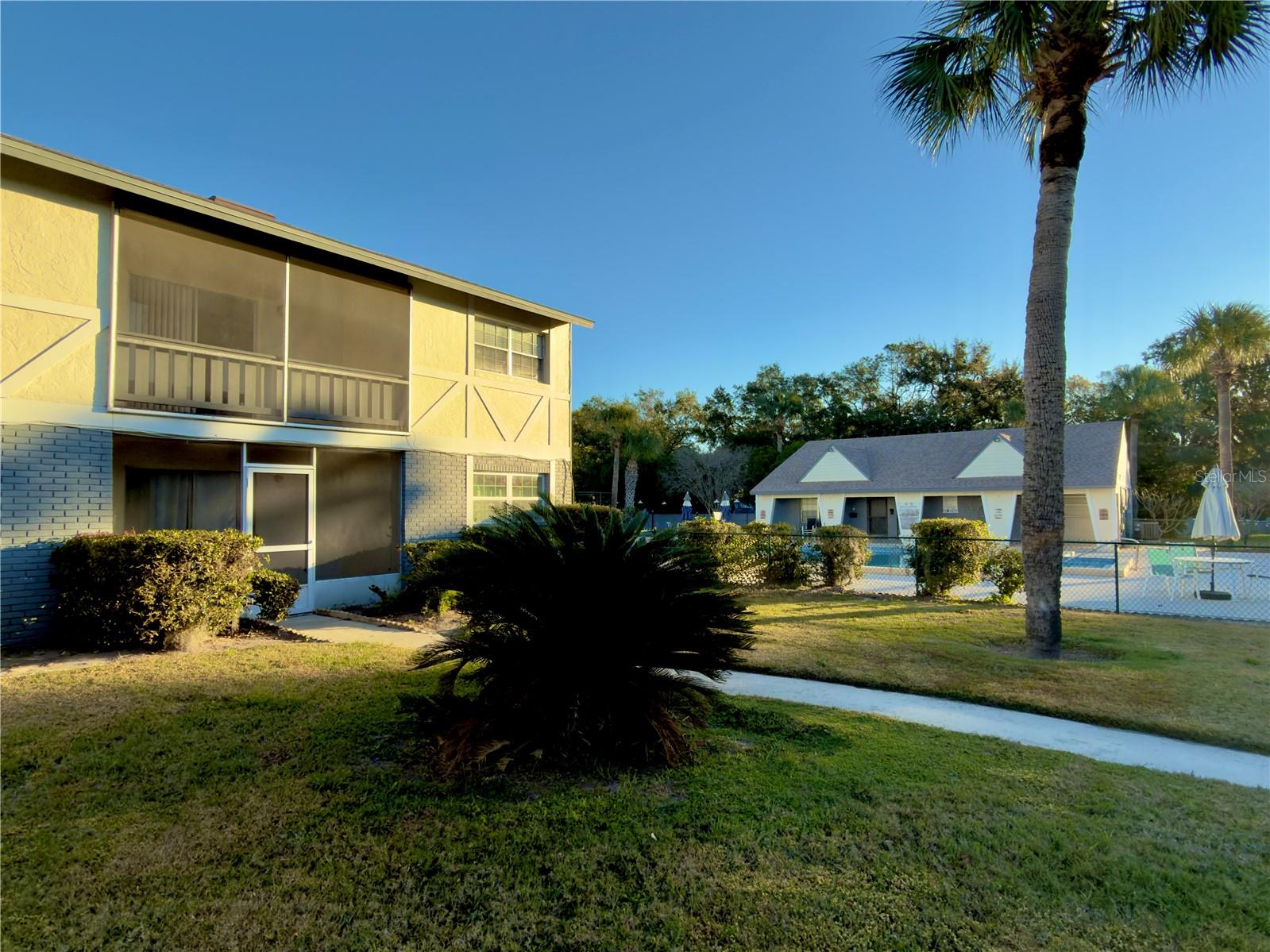 4725 Avon Ct Property Photo 22