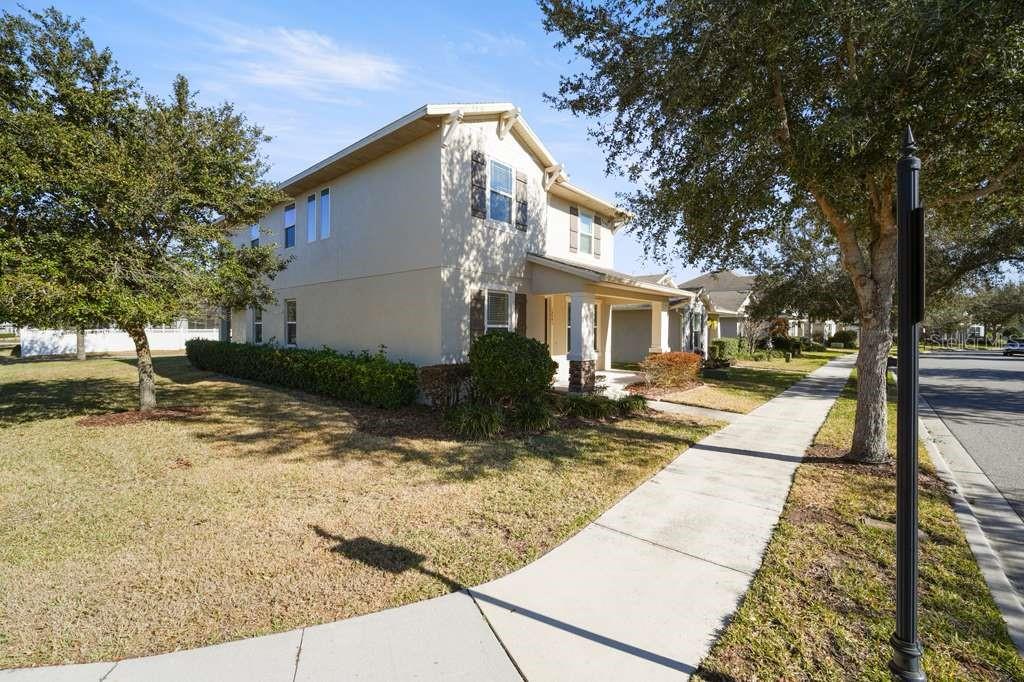 15043 Pigeon Plum Ln Property Photo 2