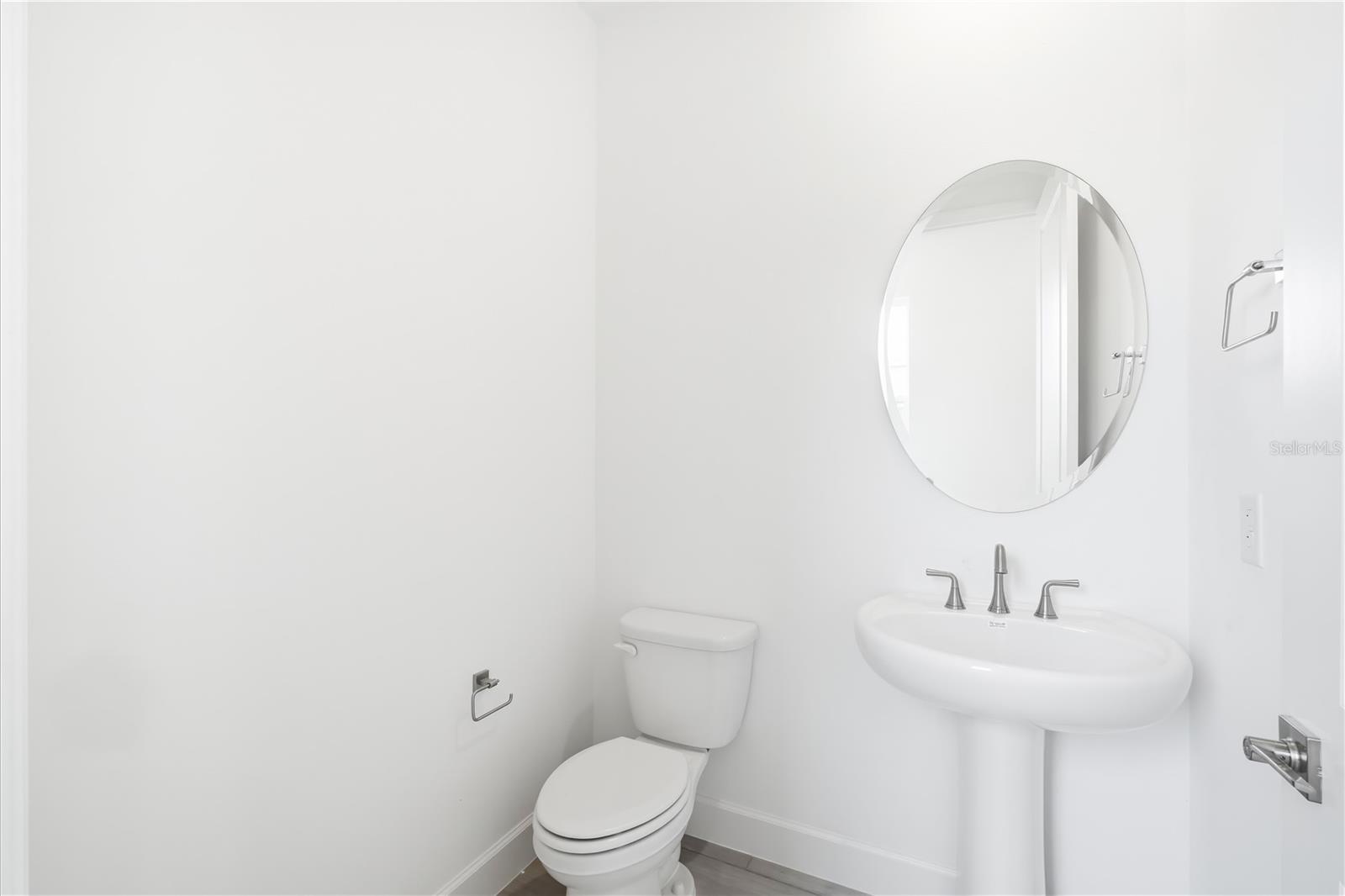 2322 Anders Dr Property Photo 7