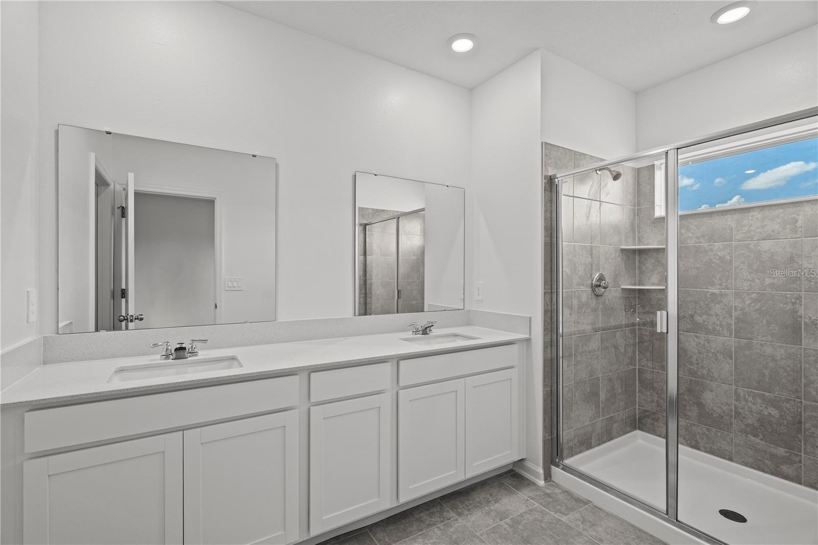3262 Laurent Loop Property Photo 14