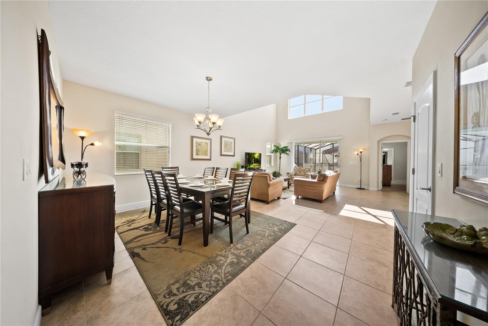 8960 Bismarck Palm Rd Property Photo 13