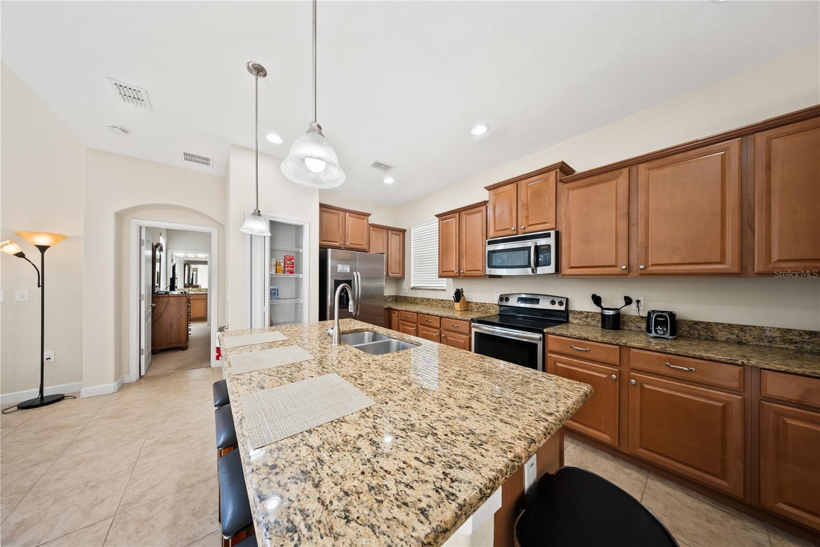 8960 Bismarck Palm Rd Property Photo 23