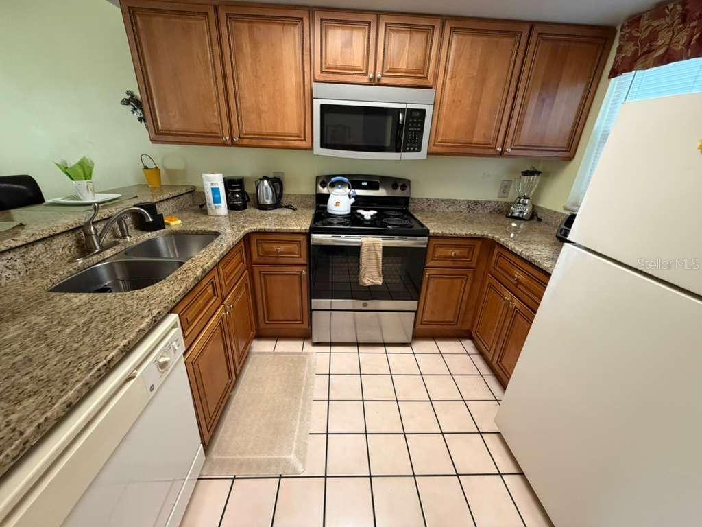 3197 Sea World Ct Property Photo 2