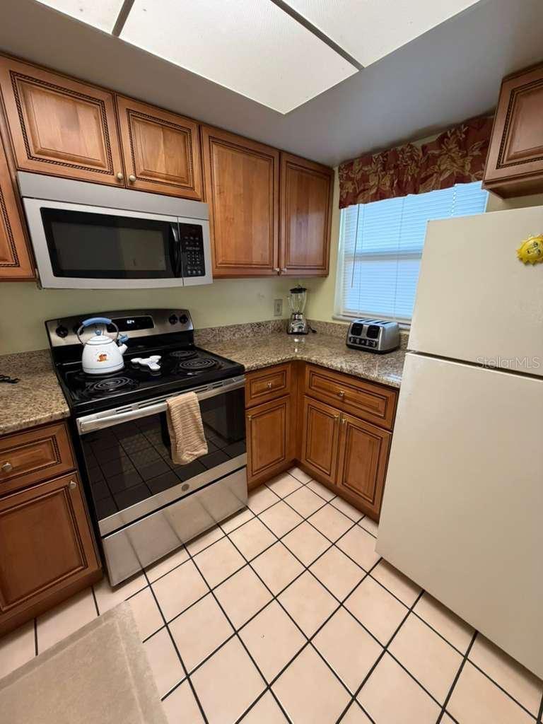 3197 Sea World Ct Property Photo 3