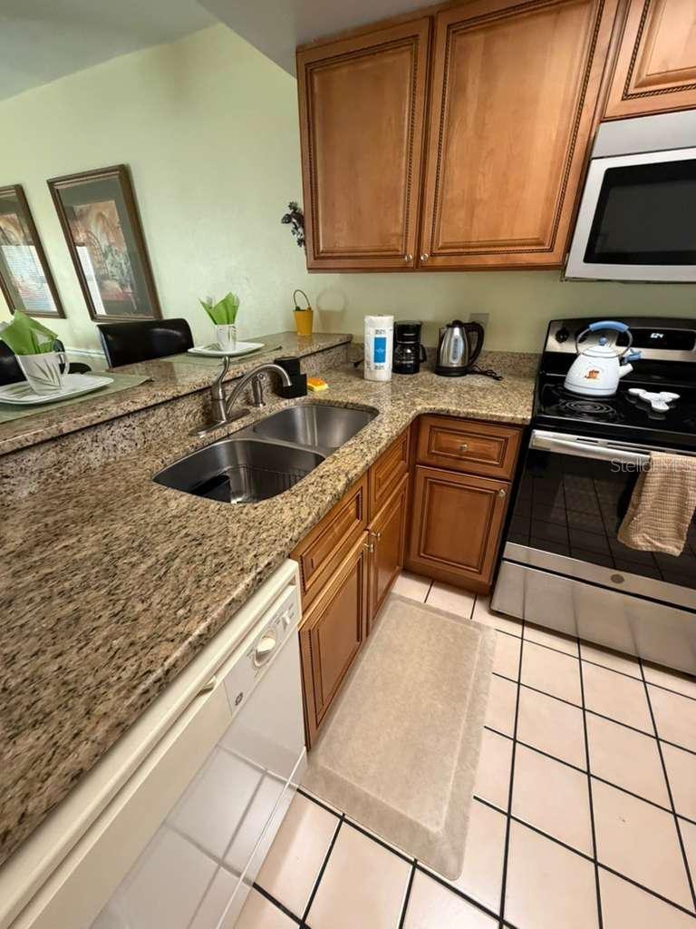3197 Sea World Ct Property Photo 4