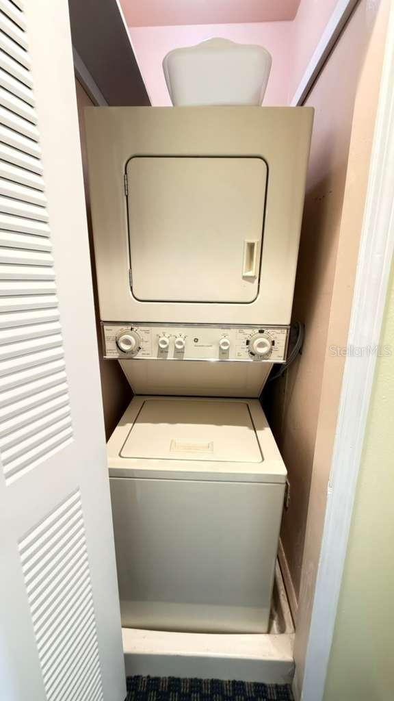 3197 Sea World Ct Property Photo 18