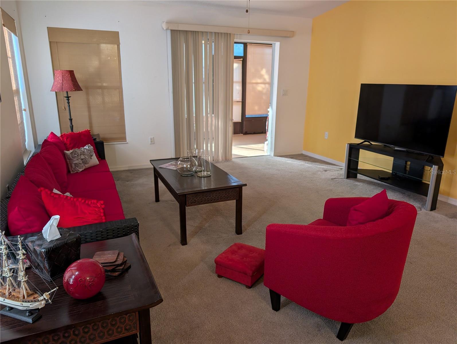 140 Grand Canal Dr Property Photo 7
