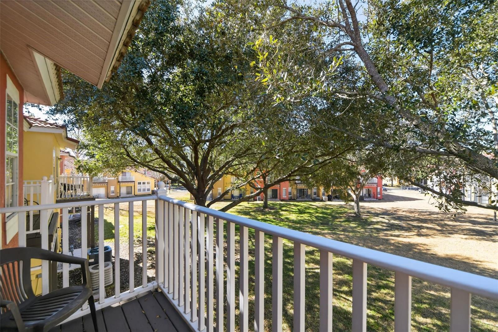 8538 Crystal Cove Loop Property Photo 7