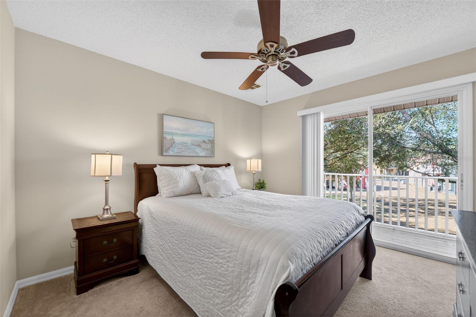 8538 Crystal Cove Loop Property Photo 18