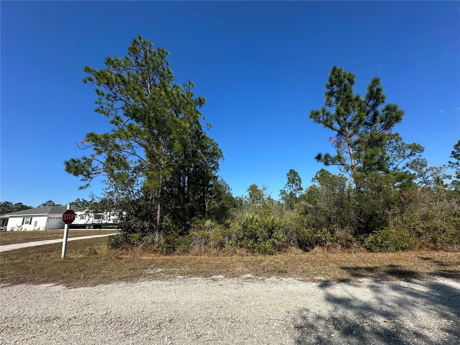 22 Bougainville Dr Property Photo 1