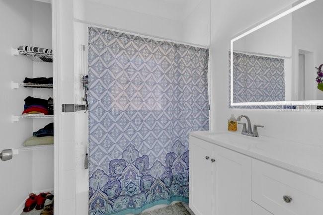 1057 Universal Rest Pl Property Photo 22