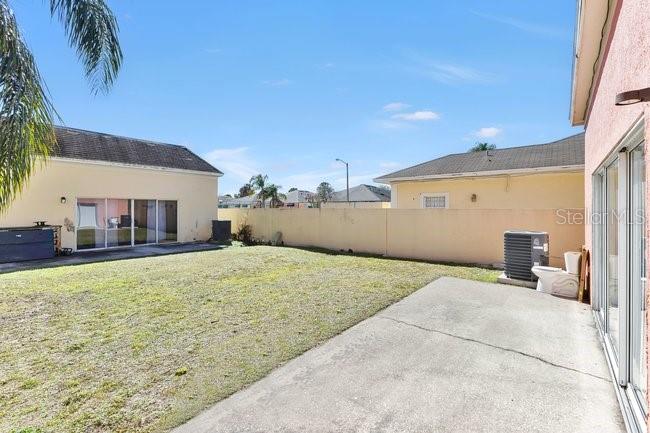 1057 Universal Rest Pl Property Photo 24