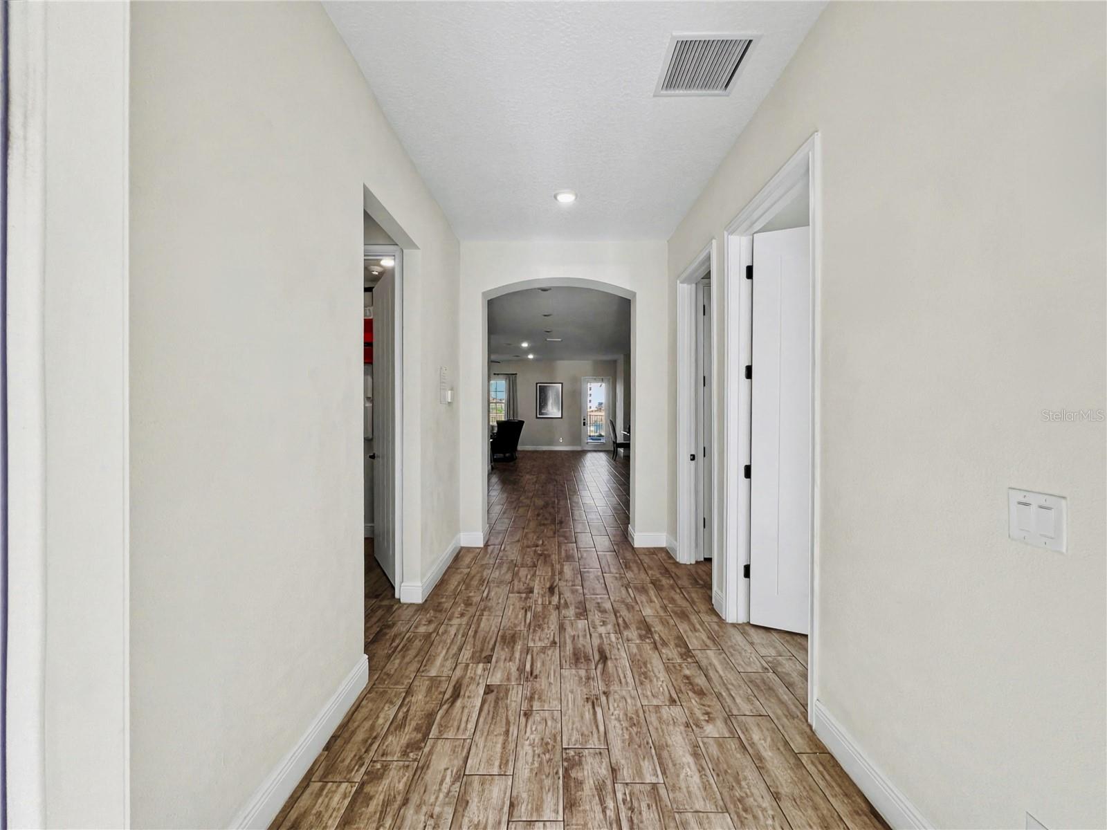 3052 Parrot Head Pl Property Photo 4
