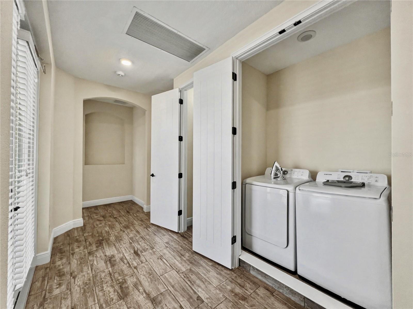 3052 Parrot Head Pl Property Photo 23
