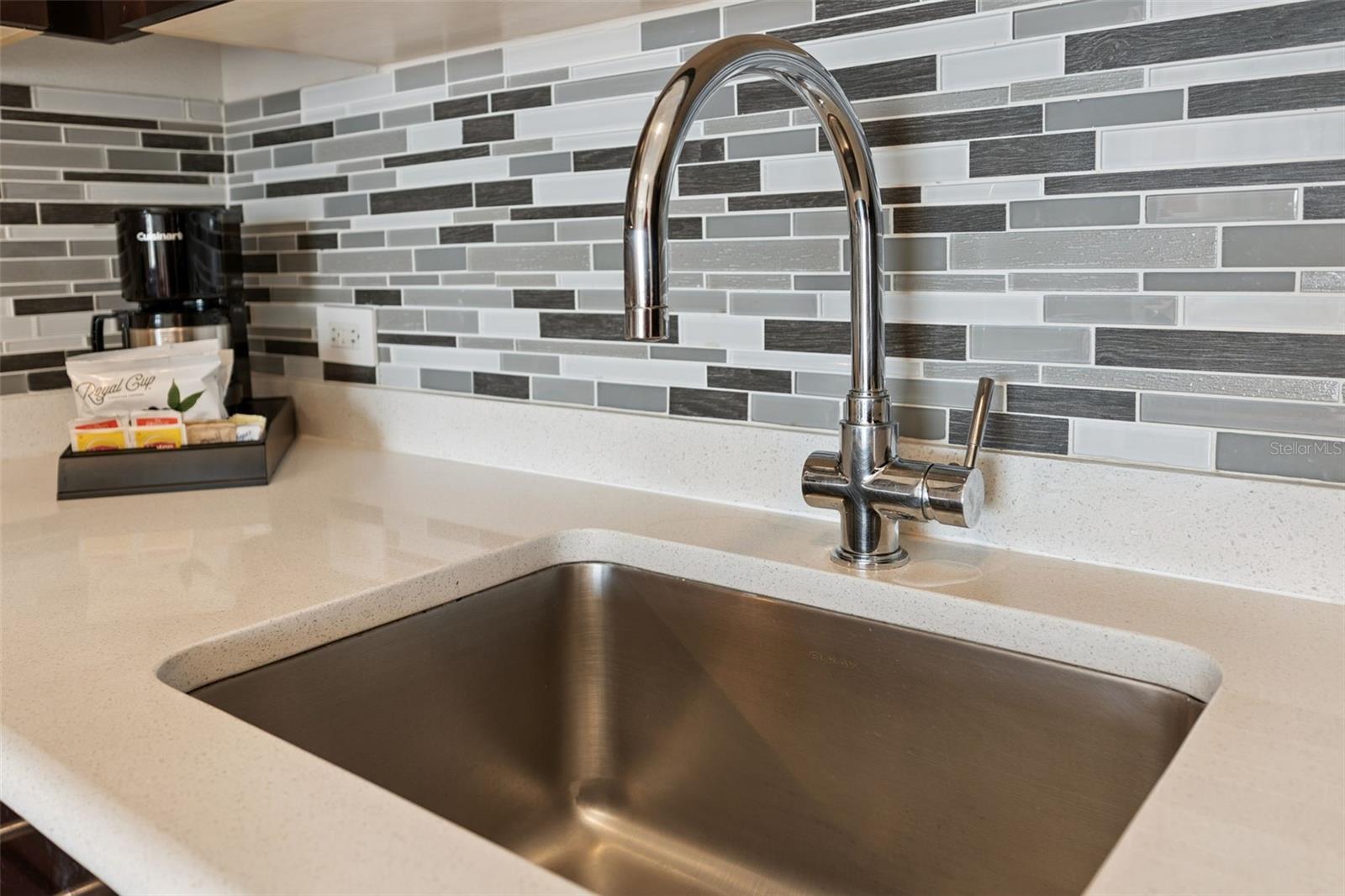 225 Celebration Pl #526 Property Photo 12