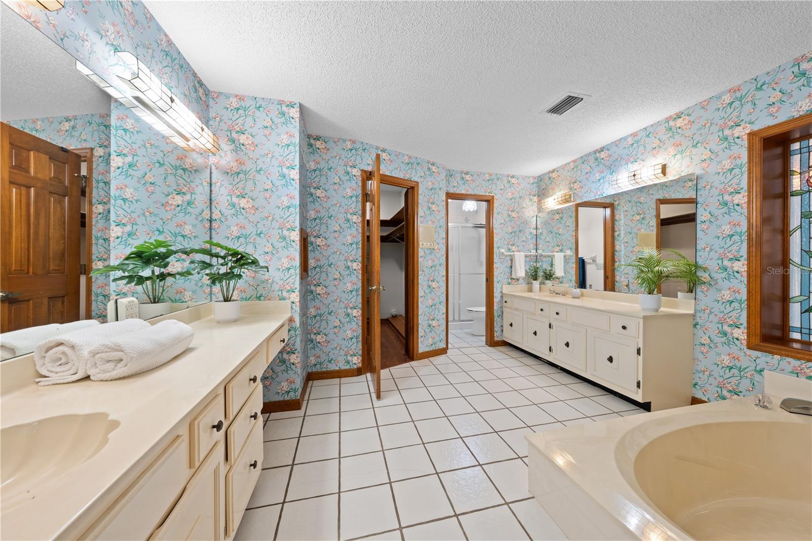 1540 Grandview Blvd Property Photo 34