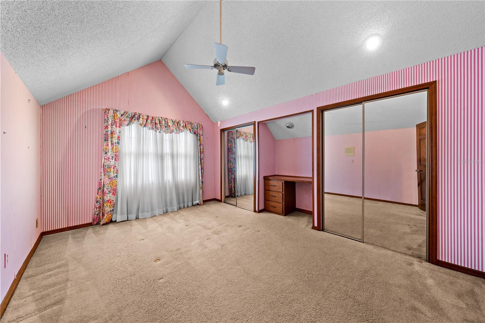 1540 Grandview Blvd Property Photo 46