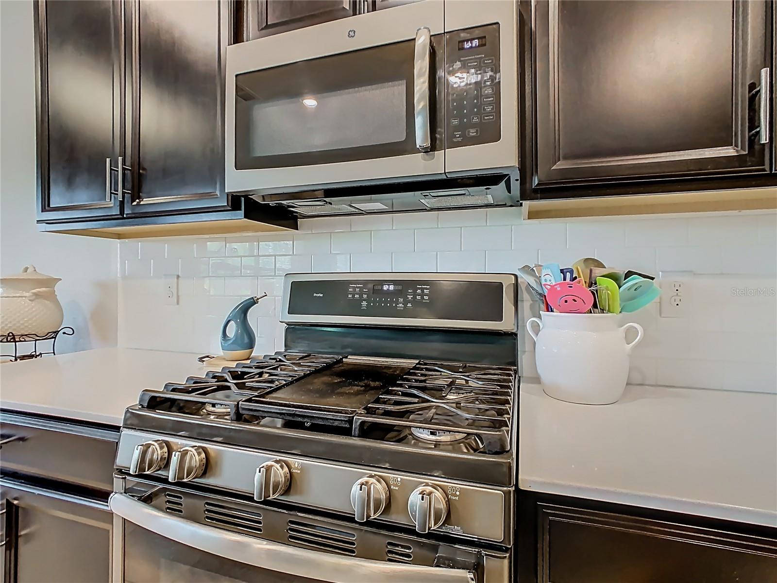 1055 Oak Bluff Dr Property Photo 14