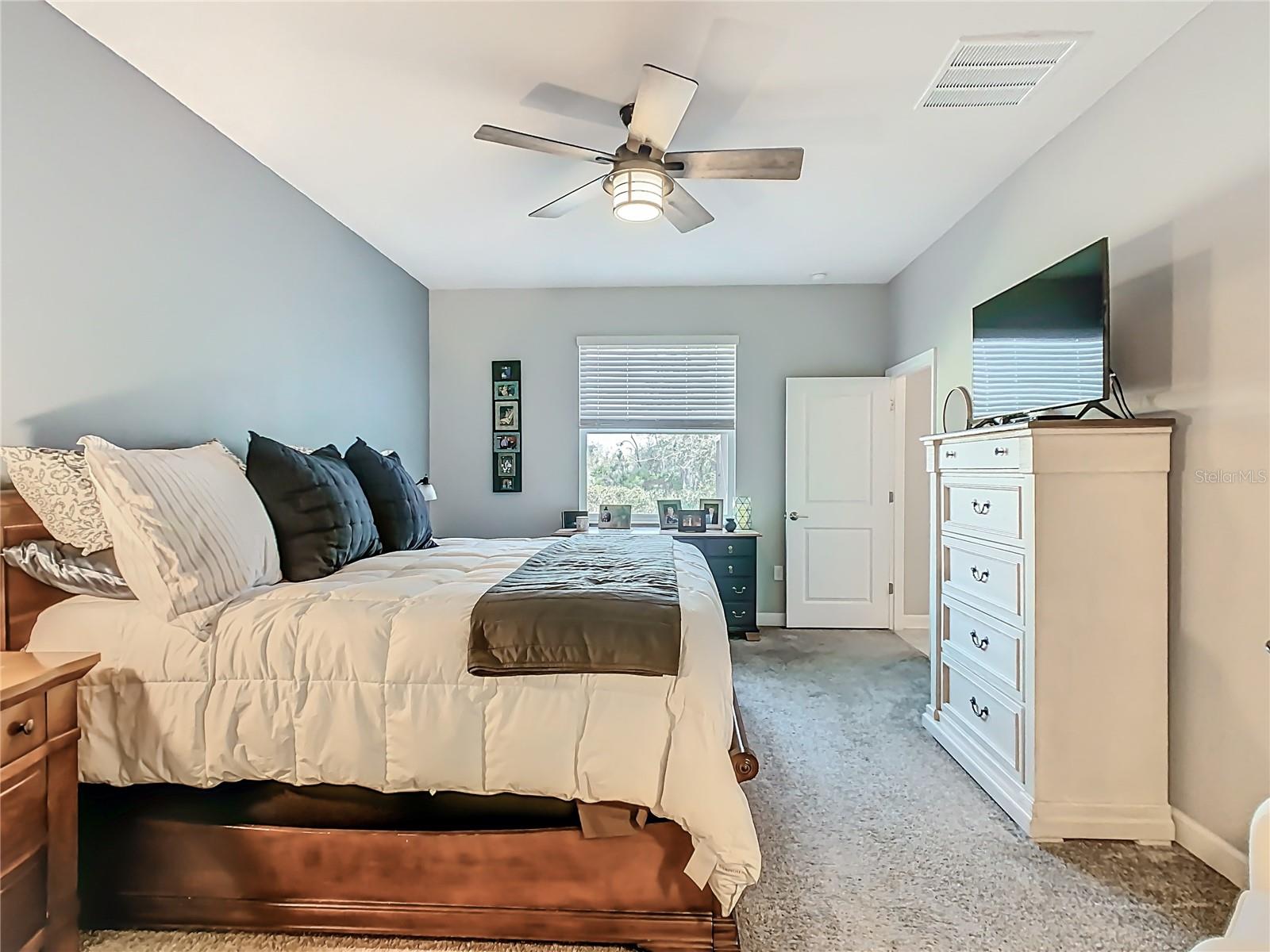 1055 Oak Bluff Dr Property Photo 19