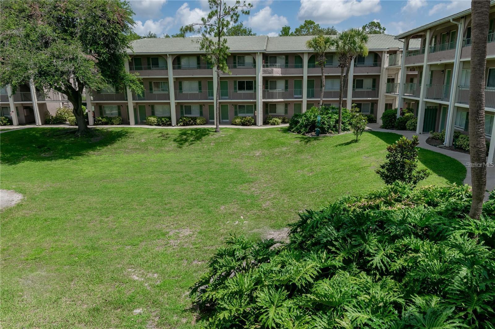 139 Oyster Bay Cir #200 Property Photo 1