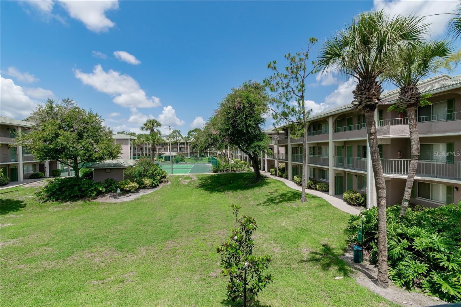 139 Oyster Bay Cir #200 Property Photo 2