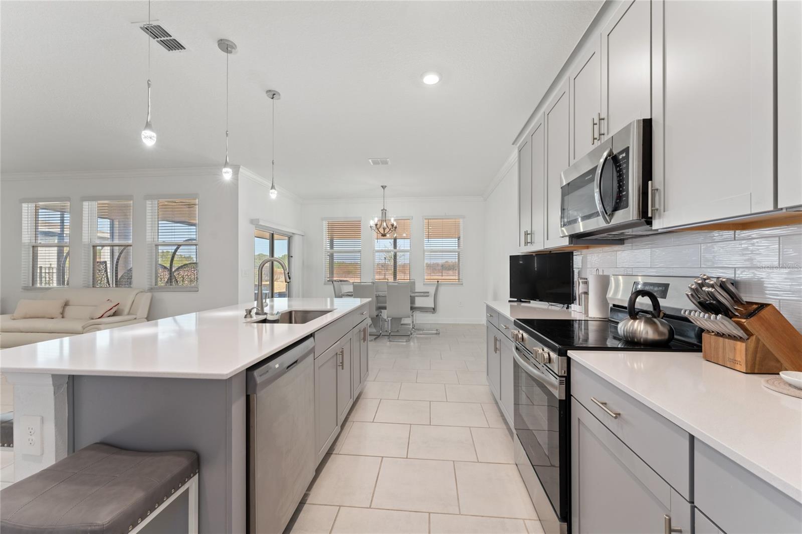 4061 Redbridge Loop Property Photo 15