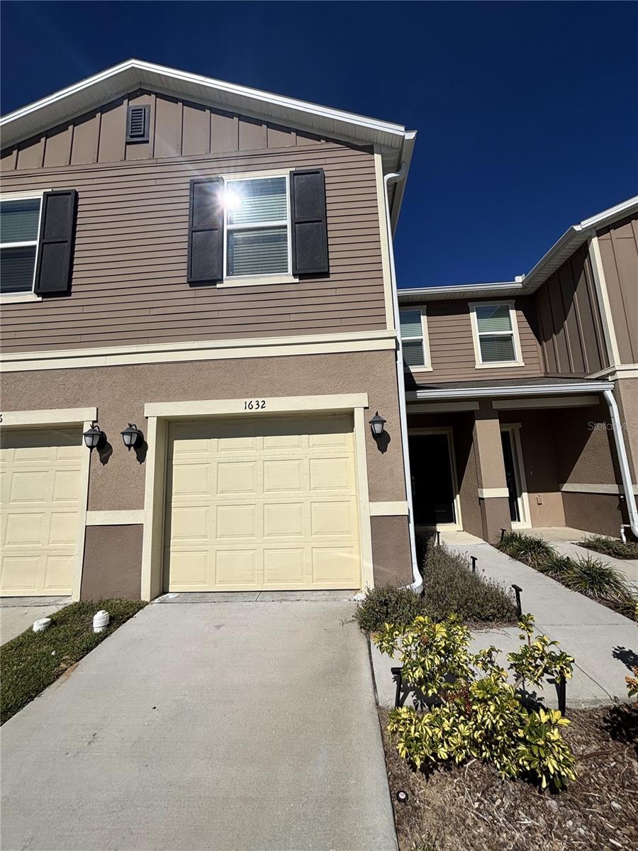 1632 MIRABELLA CIR Property Photo 1