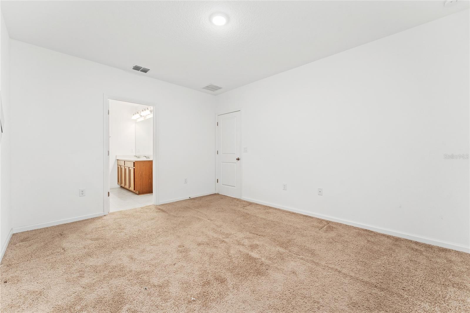 3802 Whitney Way Property Photo 20