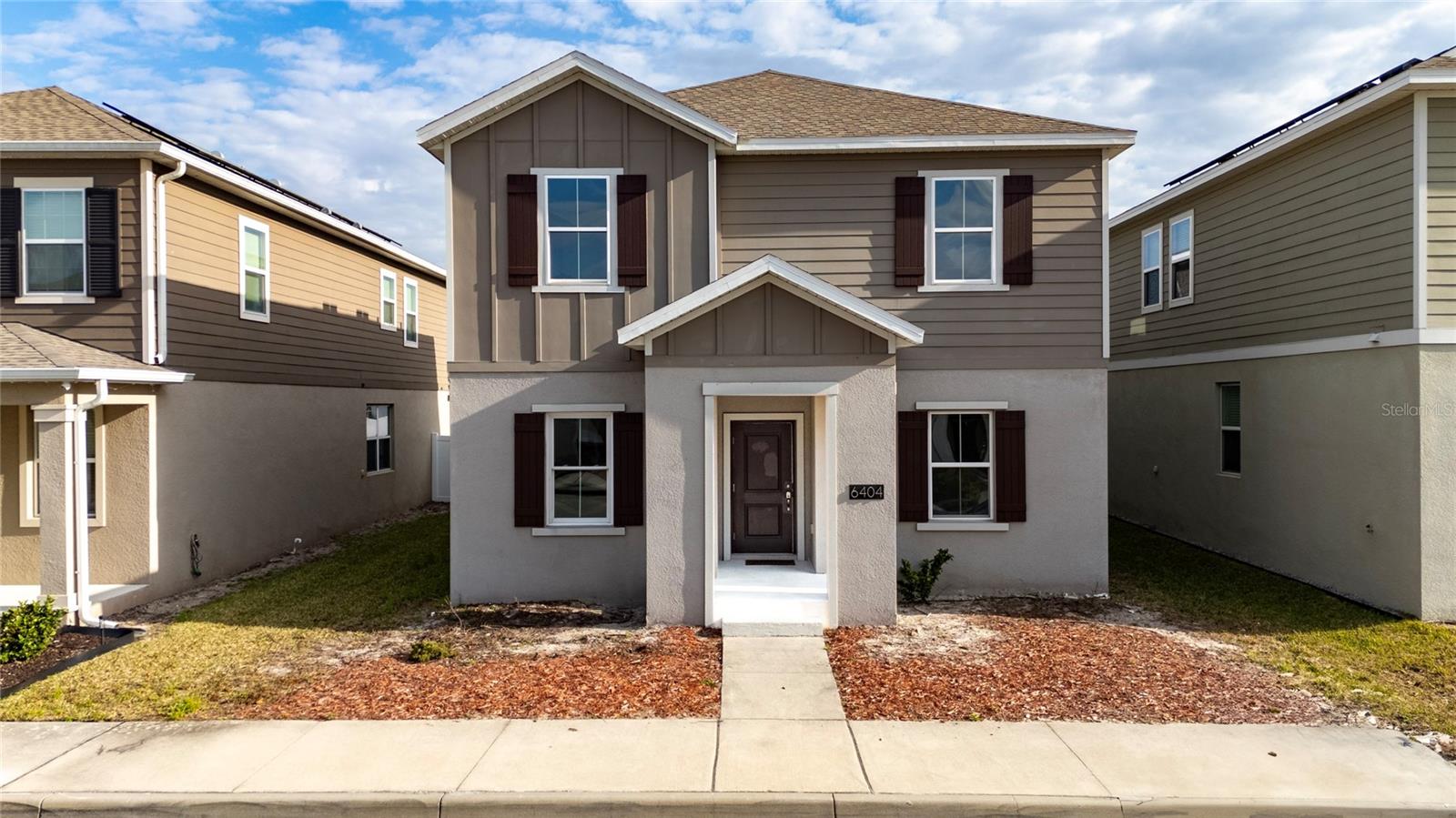 6404 SPRUCEPINE LN Property Photo 1