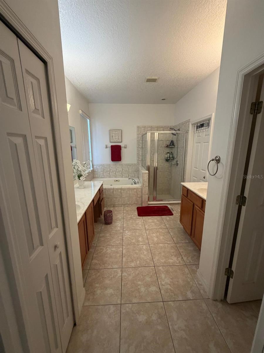 430 Merlot Dr Property Photo 7