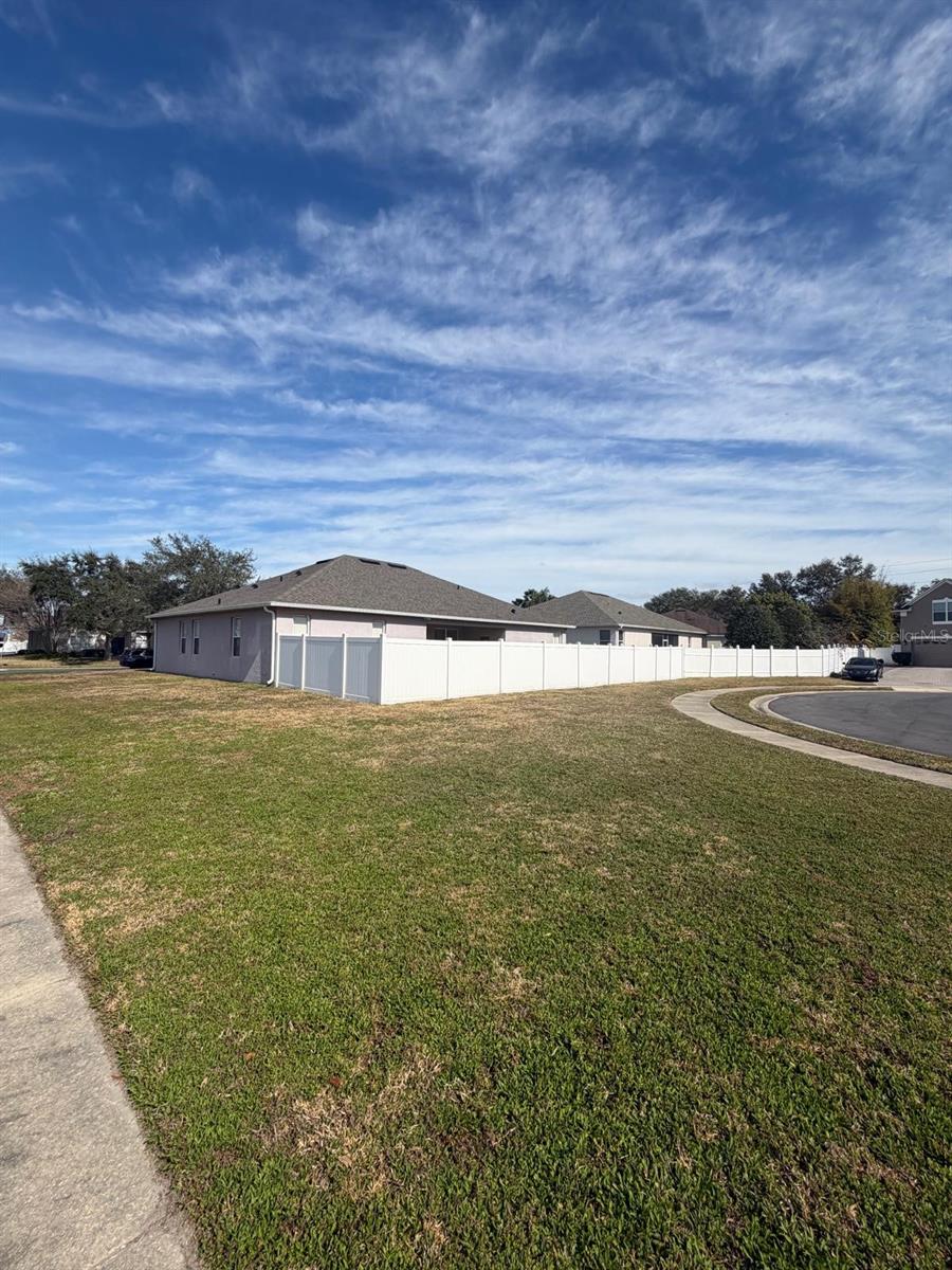 430 Merlot Dr Property Photo 25