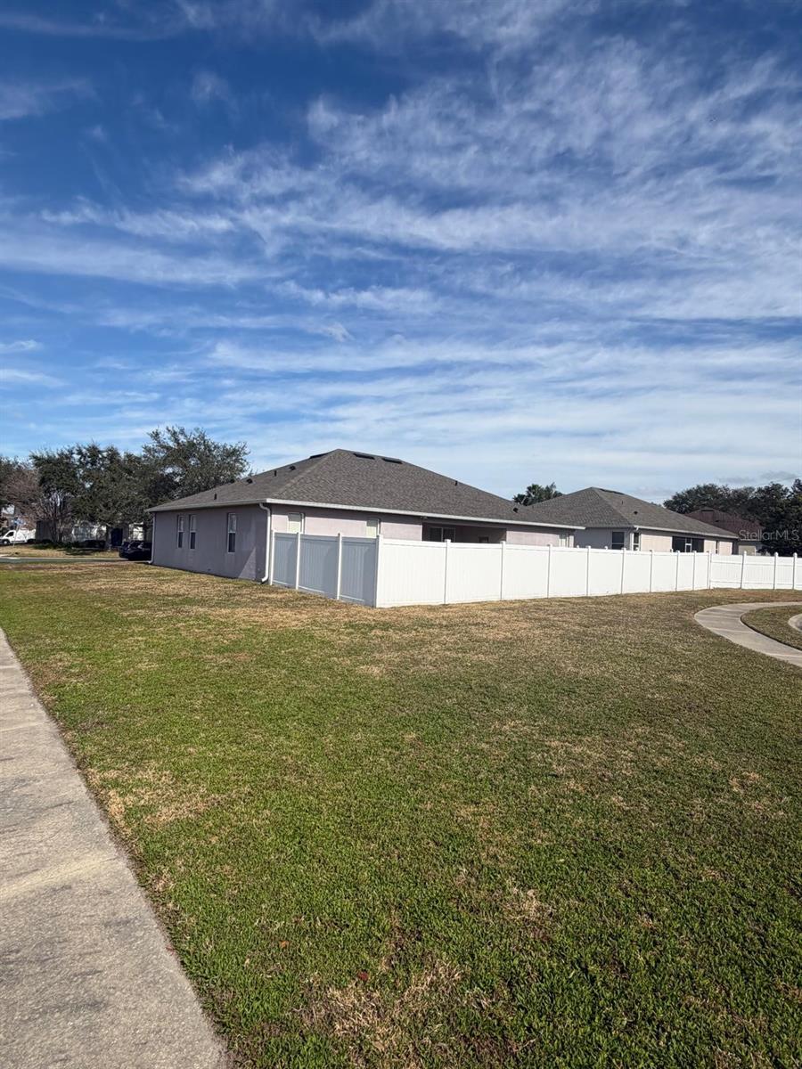 430 Merlot Dr Property Photo 26