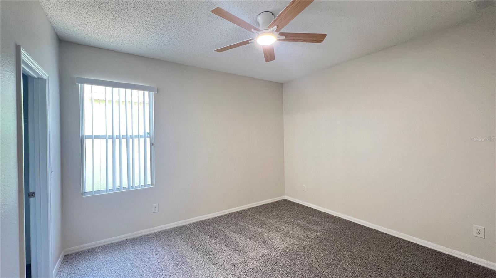 453 Sunset View Dr Property Photo 21