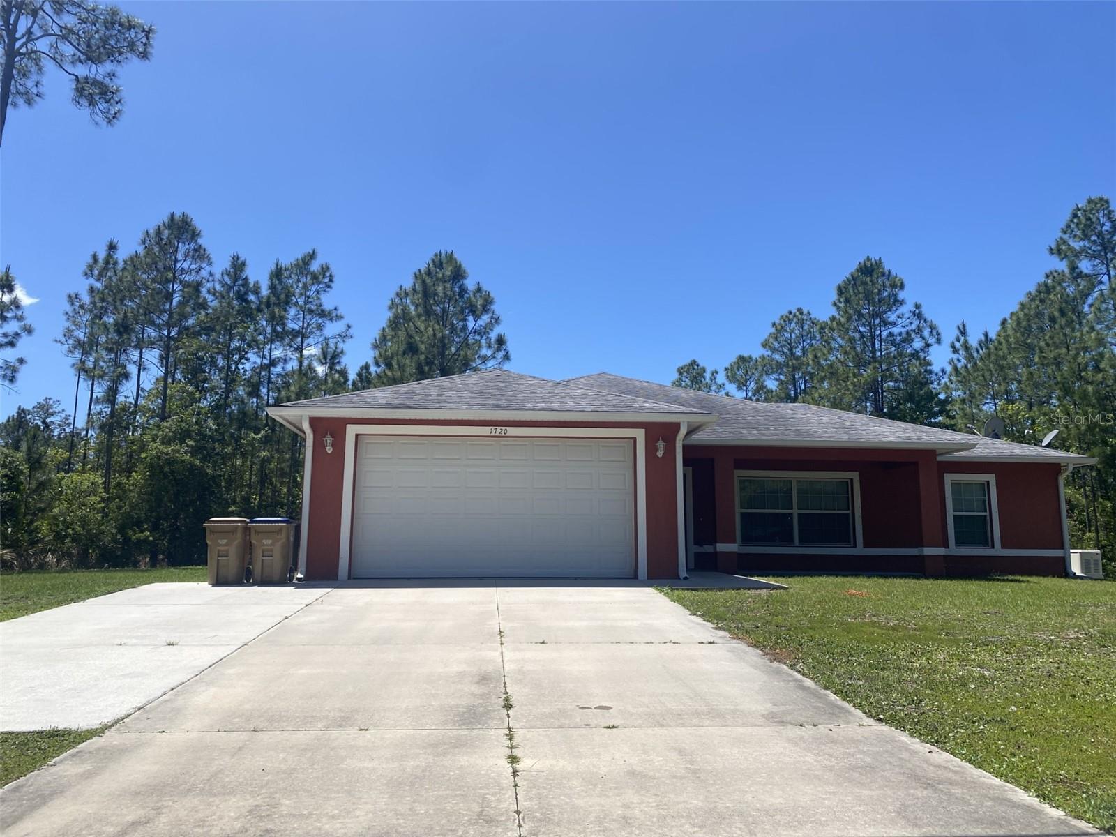1720 Cassidy Dr Property Photo 1