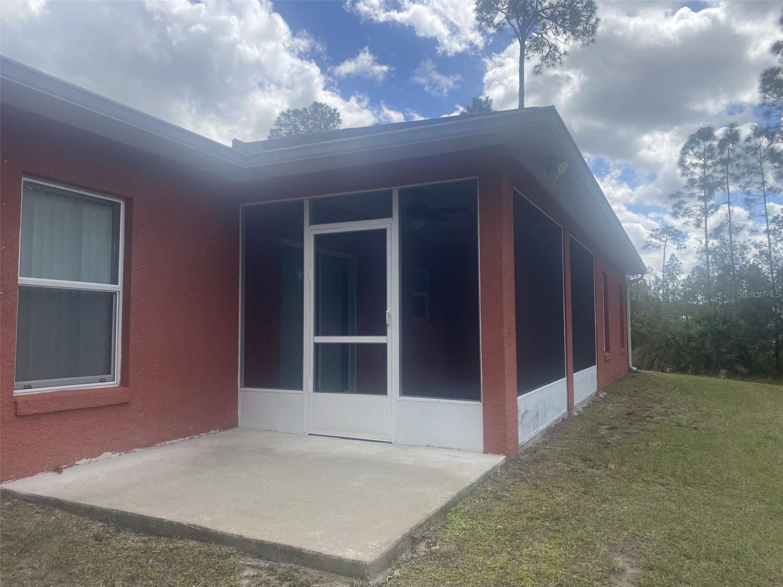 1720 Cassidy Dr Property Photo 27