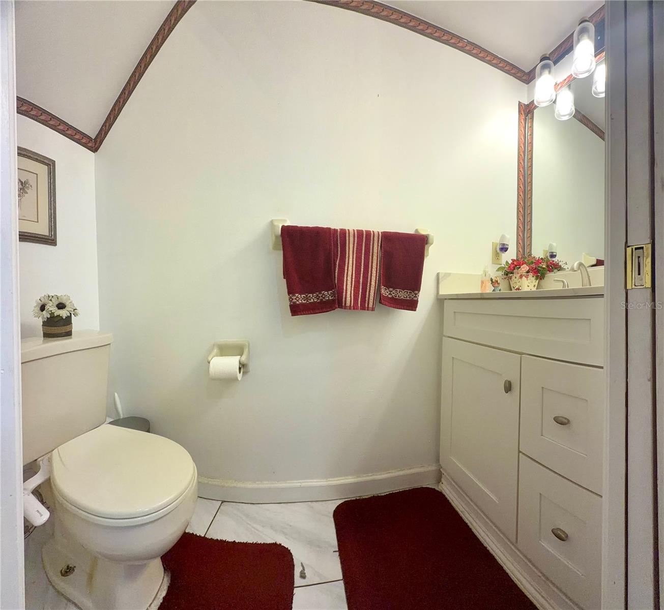 2139 Balboa Way Property Photo 10
