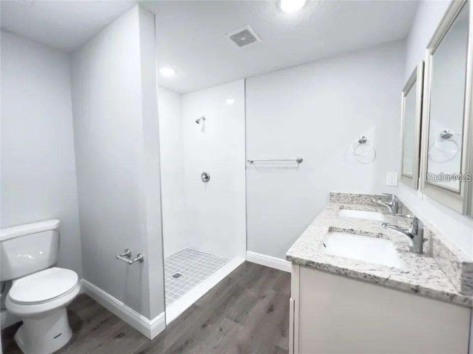 13435 Kaplan Ter Property Photo 5