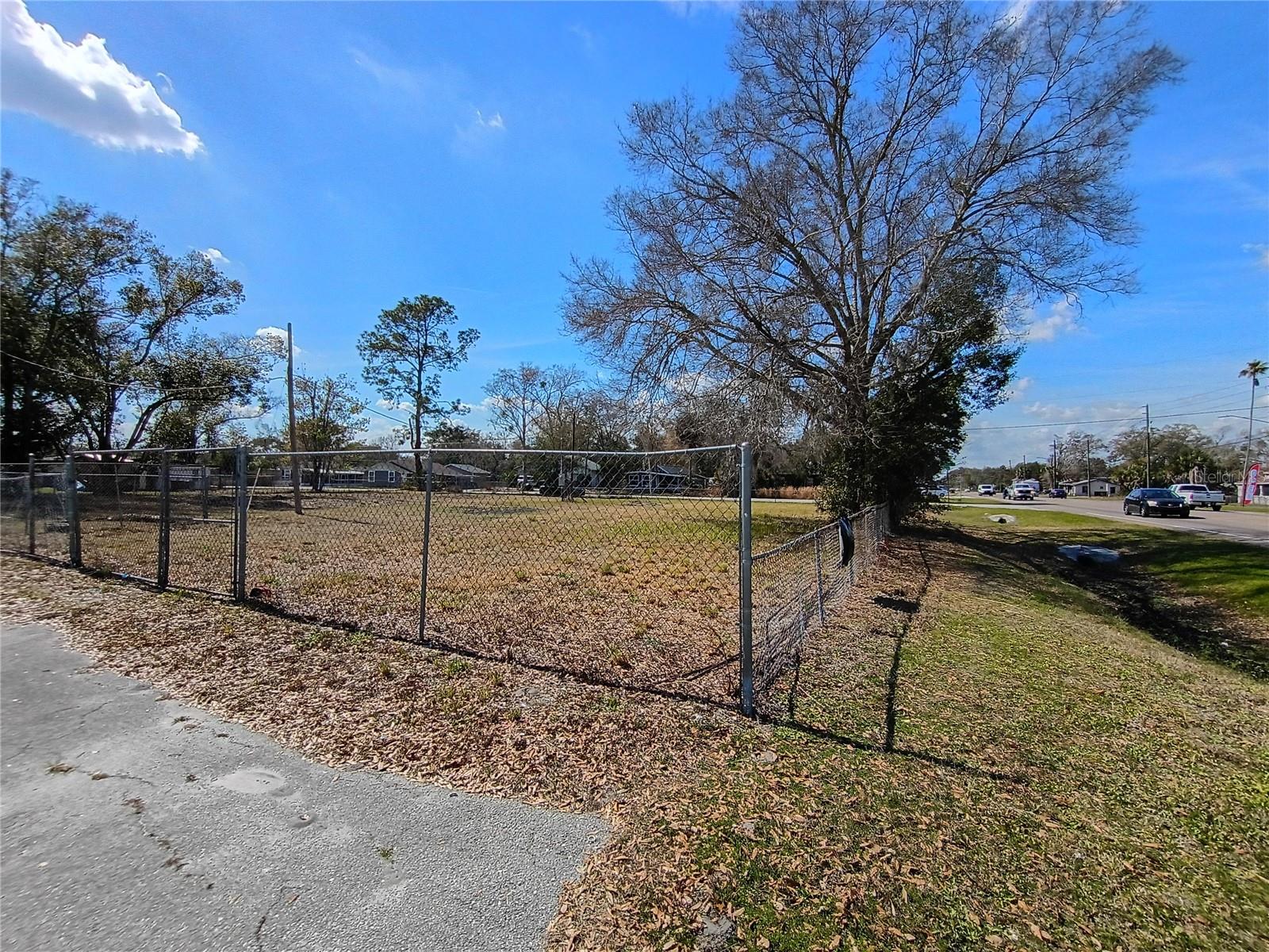 5574 S Orange Blossom Trl Property Photo 4